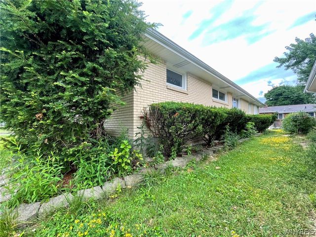1054 Woodstock Avenue, Tonawanda, NY 14150