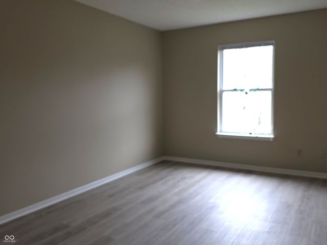 2367 Collins Way, Greenfield, IN 46140