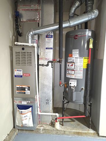 2367 Collins Way, Greenfield, IN 46140