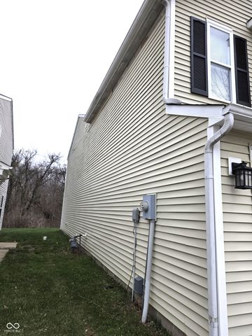 2367 Collins Way, Greenfield, IN 46140