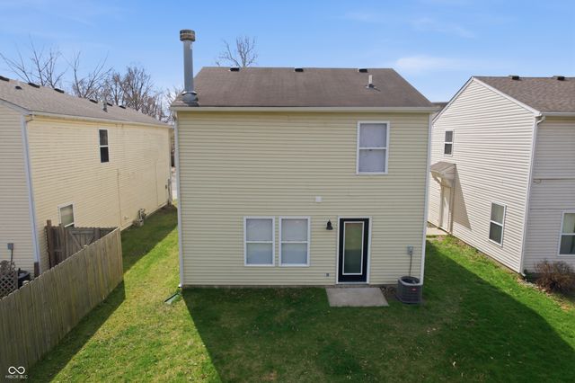 2367 Collins Way, Greenfield, IN 46140