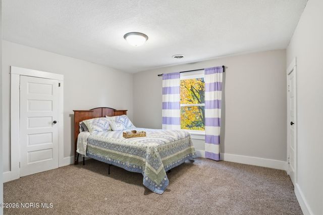 523 Center Street, Findlay, OH 45840