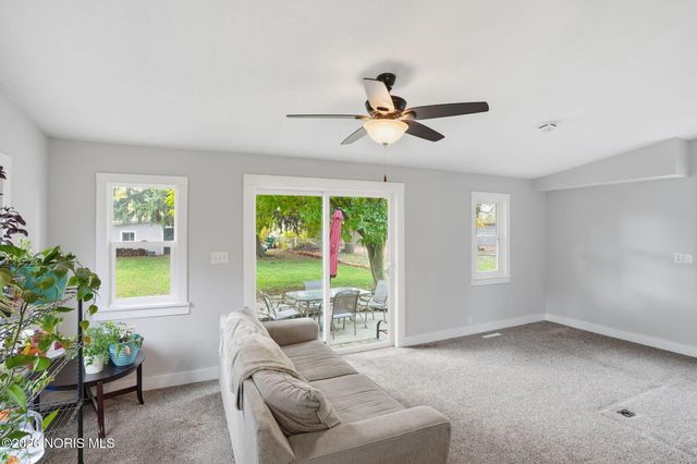 523 Center Street, Findlay, OH 45840