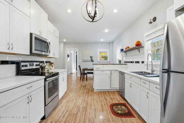 523 Center Street, Findlay, OH 45840