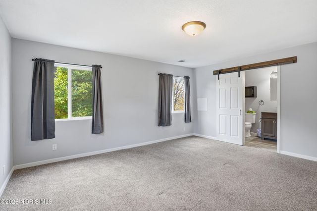 523 Center Street, Findlay, OH 45840