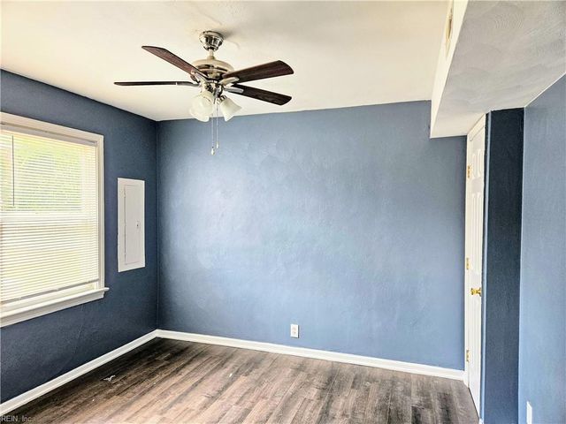 9624 7th Bay St Apt A, Norfolk, VA 23518