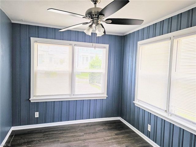 9624 7th Bay St Apt A, Norfolk, VA 23518