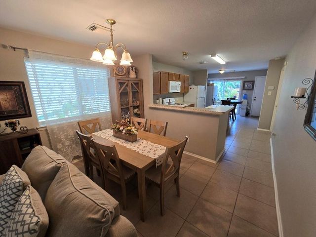 6106 Elton Knolls Street, Katy, TX 77449