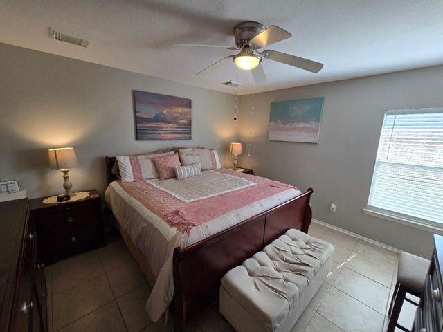 6106 Elton Knolls Street, Katy, TX 77449