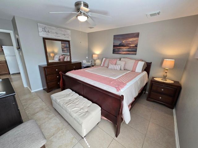 6106 Elton Knolls Street, Katy, TX 77449