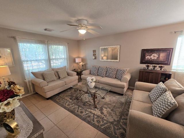 6106 Elton Knolls Street, Katy, TX 77449