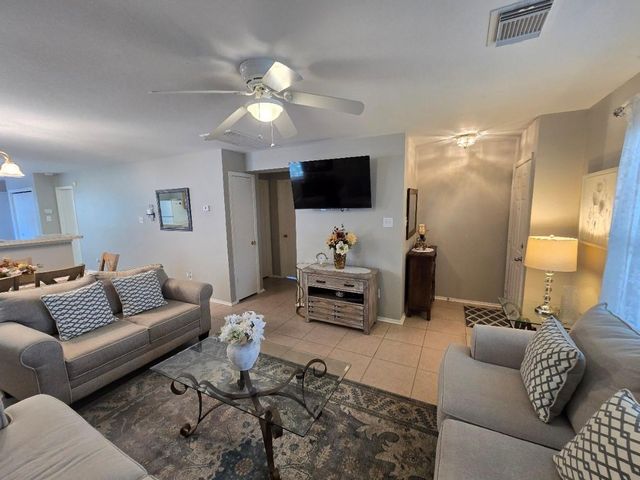 6106 Elton Knolls Street, Katy, TX 77449