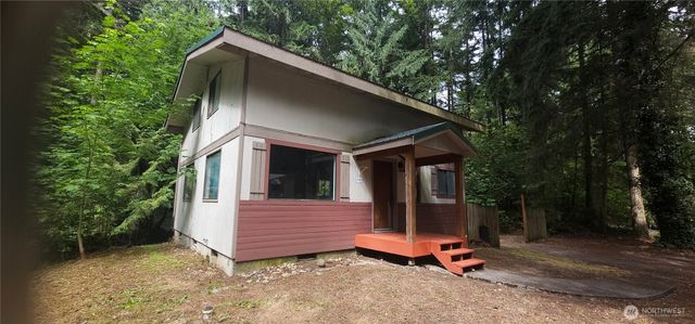 22635 Brookside Court SE, Yelm, WA 98597