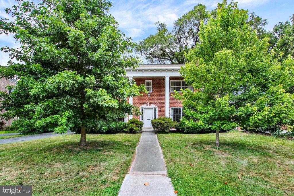 78 E BROADWAY, Gettysburg, PA 17325