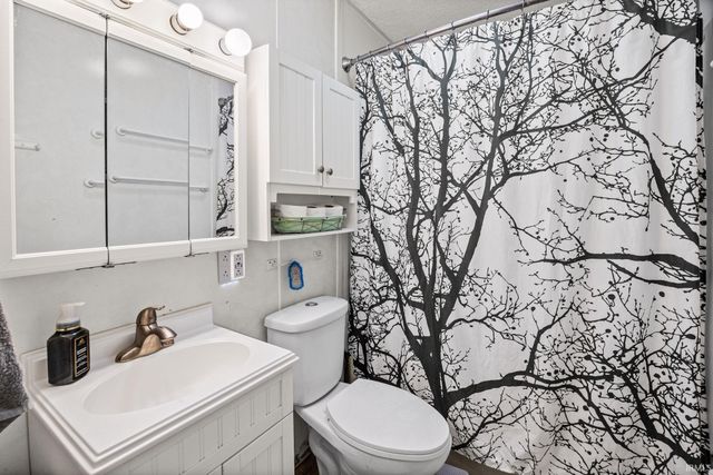 2405 Foxhall Drive, Lafayette, IN 47909