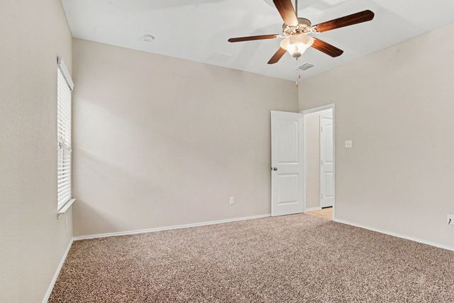 1009 N Churchill Drive, Fate, TX 75189