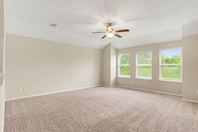 1009 N Churchill Drive, Fate, TX 75189