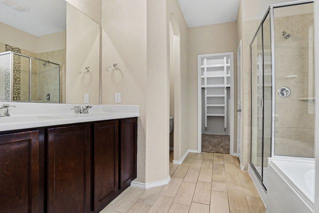 1009 N Churchill Drive, Fate, TX 75189