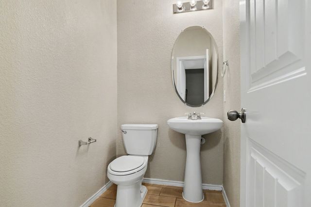 1009 N Churchill Drive, Fate, TX 75189