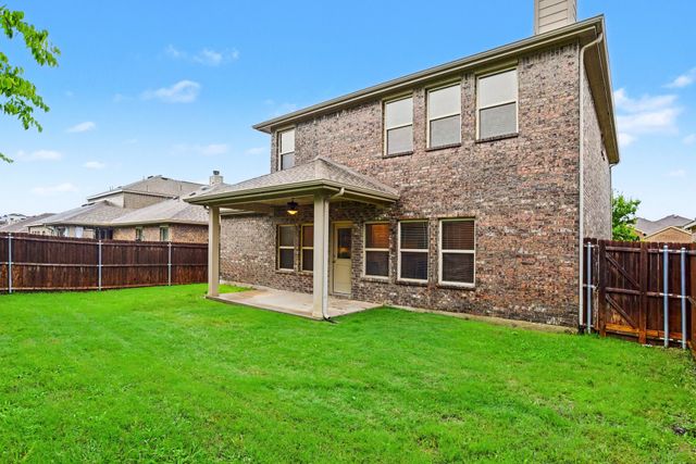1009 N Churchill Drive, Fate, TX 75189