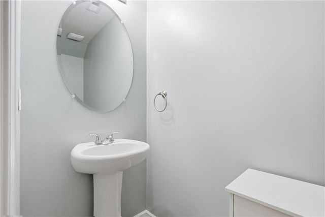 131 Colonial Walk, Pickens, SC 29671