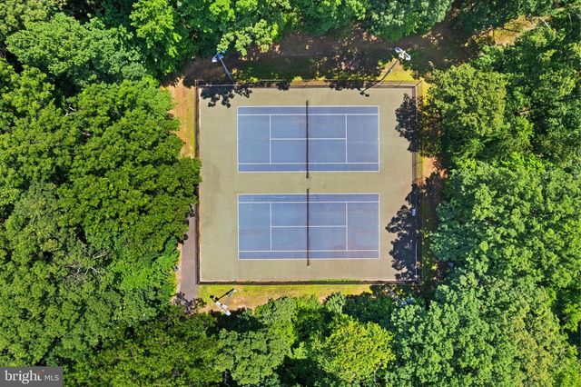 13201 MOSS RANCH LN, Fairfax, VA 22033