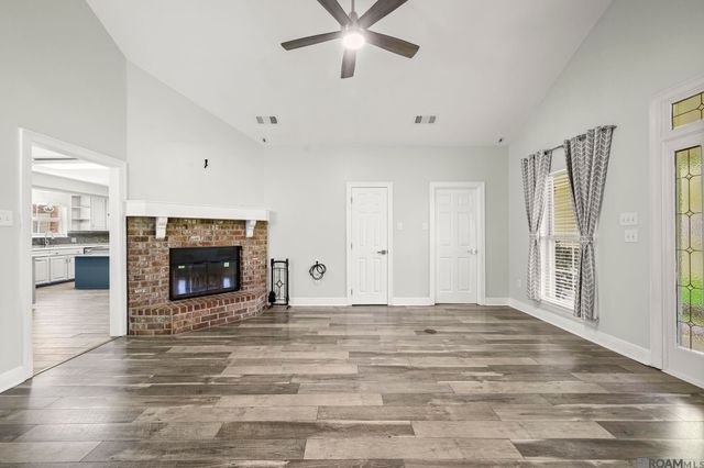 7936 Ben Fugler Rd, Denham Springs, LA 70706