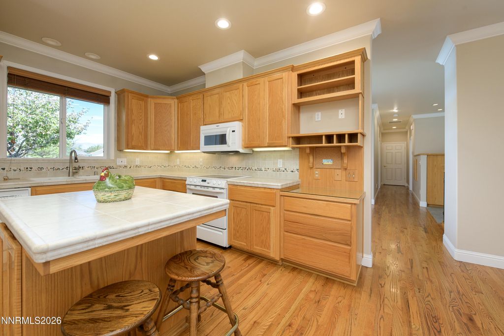Image 20 of property listing at 1219 Keepsake Circle, Gardnerville, NV 89460