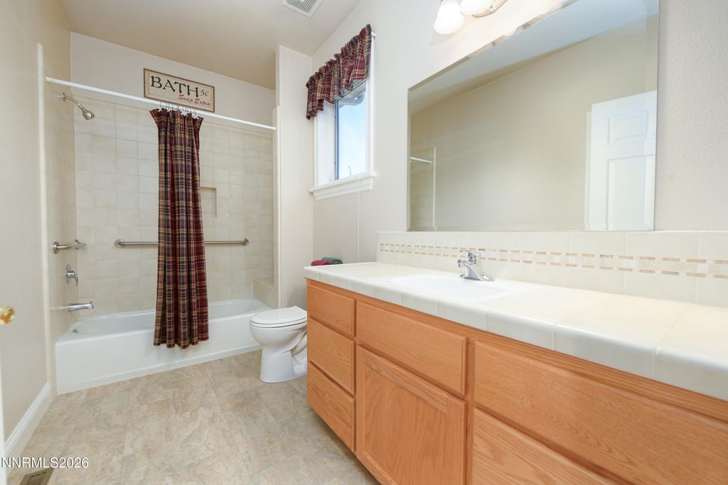 Image 27 of property listing at 1219 Keepsake Circle, Gardnerville, NV 89460