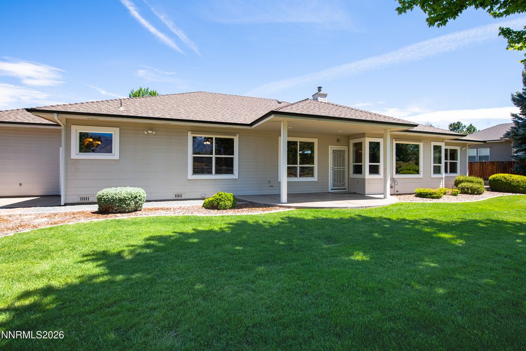 Image 38 of property listing at 1219 Keepsake Circle, Gardnerville, NV 89460