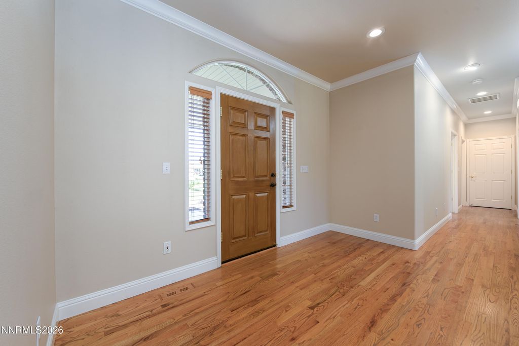 Image 9 of property listing at 1219 Keepsake Circle, Gardnerville, NV 89460