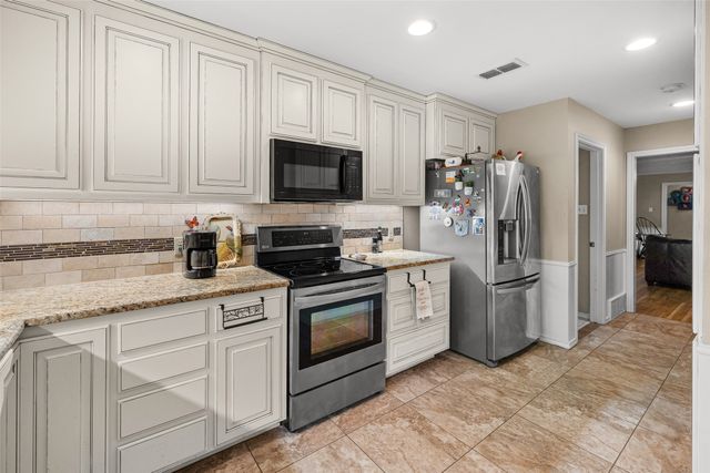 5110 Wedgefield Road, Granbury, TX 76049
