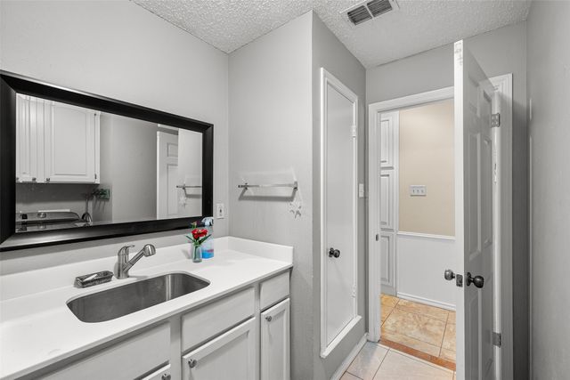 5110 Wedgefield Road, Granbury, TX 76049
