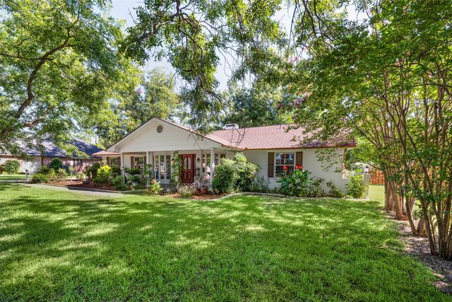5110 Wedgefield Road, Granbury, TX 76049