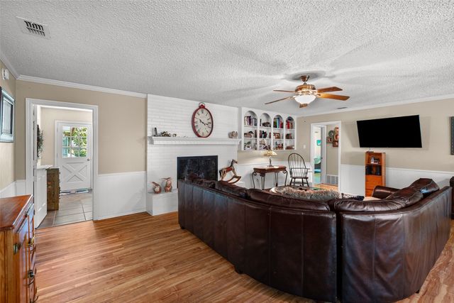 5110 Wedgefield Road, Granbury, TX 76049