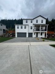 16004 210th Avenue E #308, Bonney Lake, WA 98391