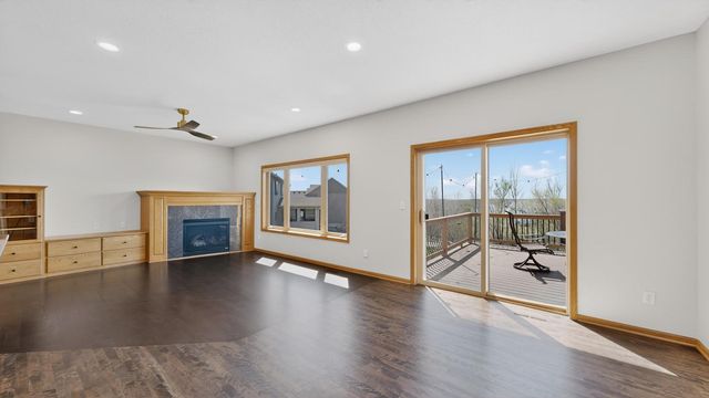 6389 Summit Pointe Road NW, Rochester, MN 55901