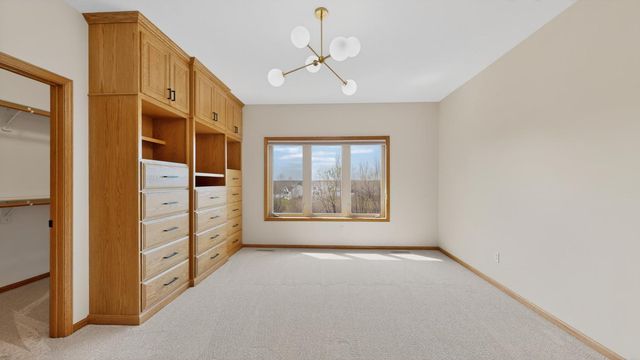 6389 Summit Pointe Road NW, Rochester, MN 55901