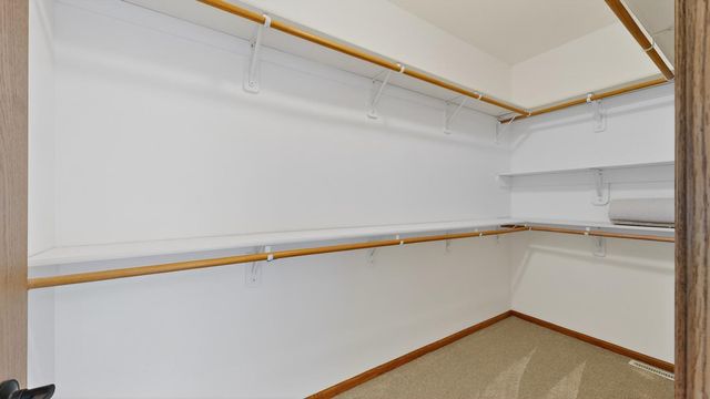 6389 Summit Pointe Road NW, Rochester, MN 55901