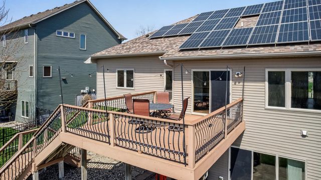 6389 Summit Pointe Road NW, Rochester, MN 55901