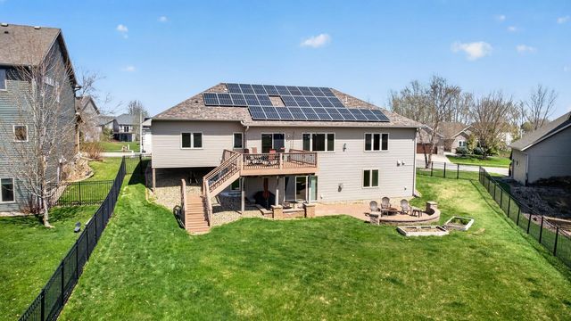 6389 Summit Pointe Road NW, Rochester, MN 55901