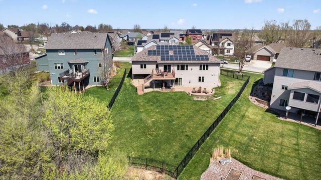 6389 Summit Pointe Road NW, Rochester, MN 55901