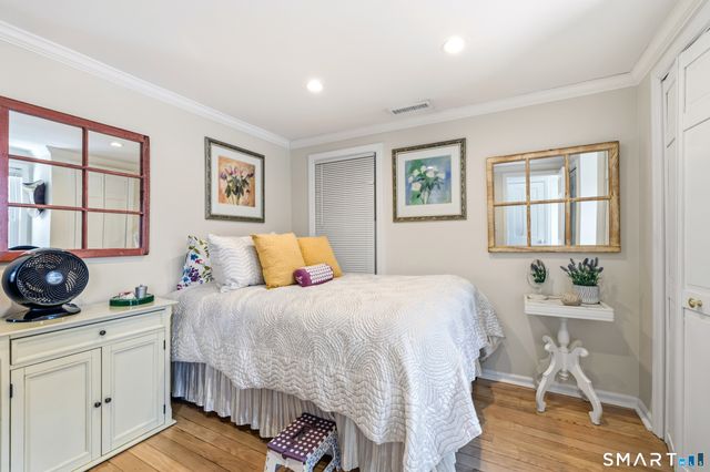 40 1st Street, Norwalk, CT 06855