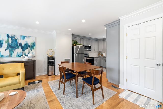 40 1st Street, Norwalk, CT 06855