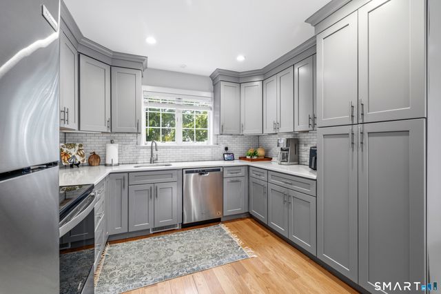 40 1st Street, Norwalk, CT 06855