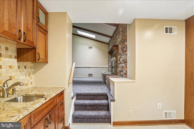 11704 STONINGTON PL, Silver Spring, MD 20902