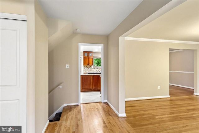 11704 STONINGTON PL, Silver Spring, MD 20902