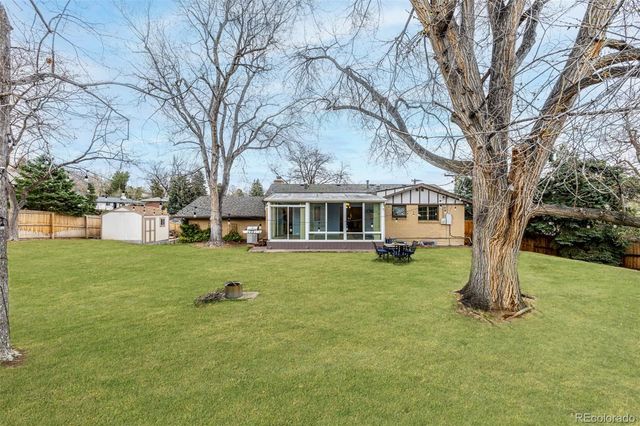 12306 W Green Mountain Drive, Lakewood, CO 80228