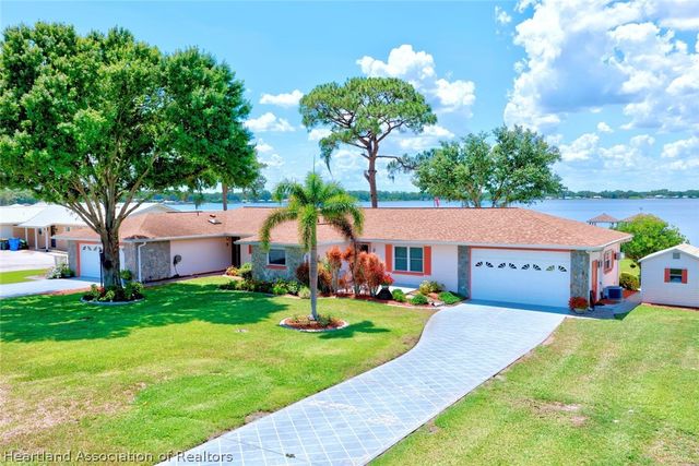 1116 Lake Sebring Drive, Sebring, FL 33870