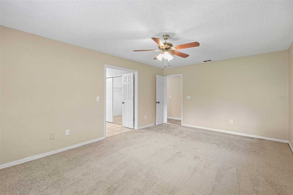 Image 31 of property listing at 16102 WARDEN PLACE, Tampa, FL 33647
